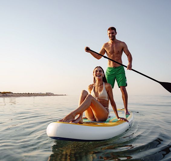 Paddle surf